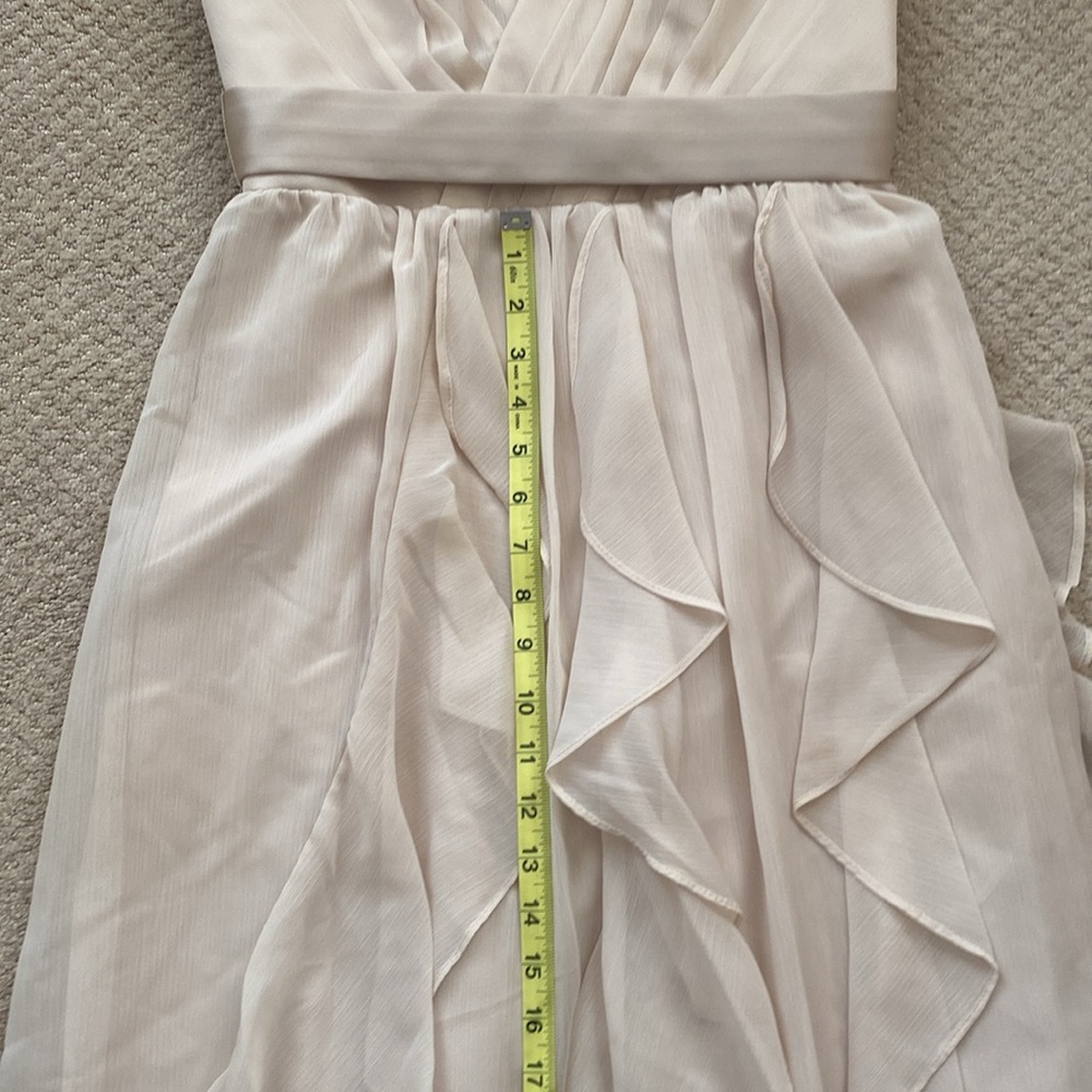 Vera Wang Bridesmaid Chiffon Ruffled Dress in Champagne Color - Picture 7 of 14